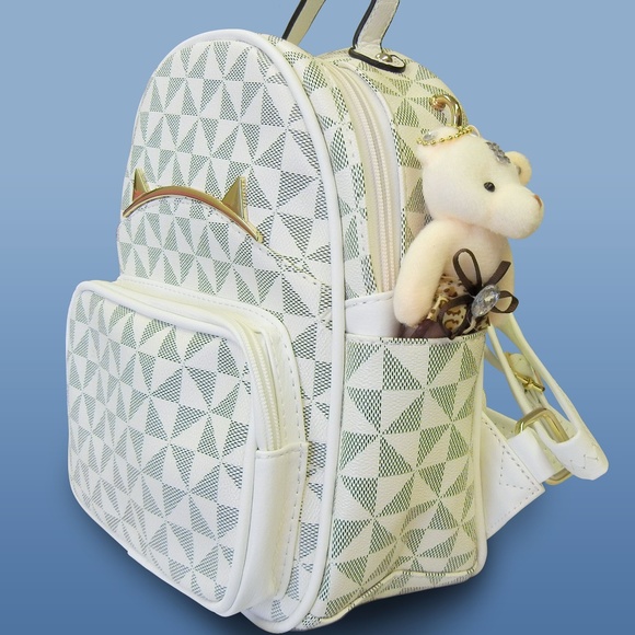 Small Backpack with Bunny - Geometric Pattern - Picture 5 of 7